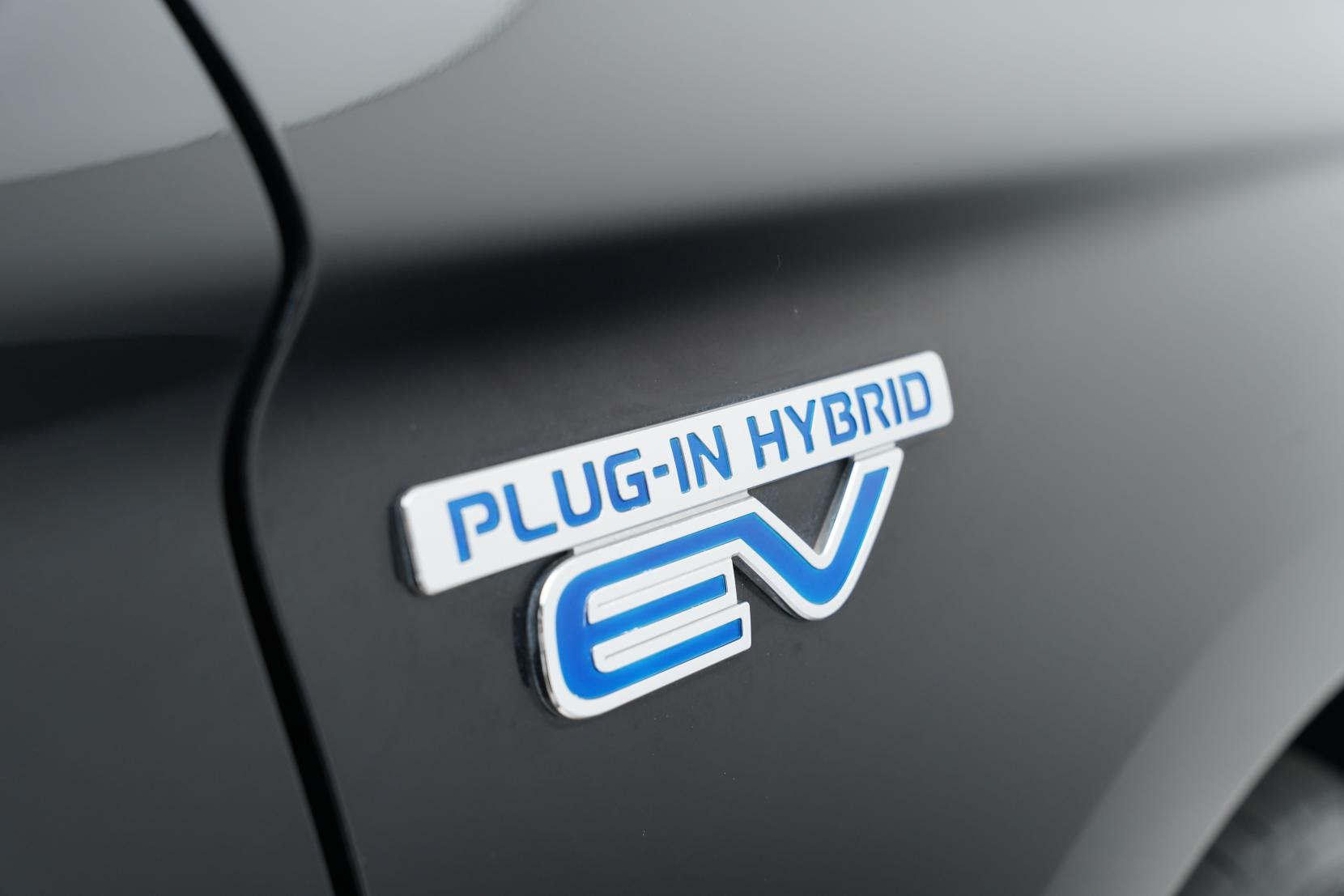 Mitsubishi Outlander 2.0 PHEV 4WD G PREMIUM PACKAGE