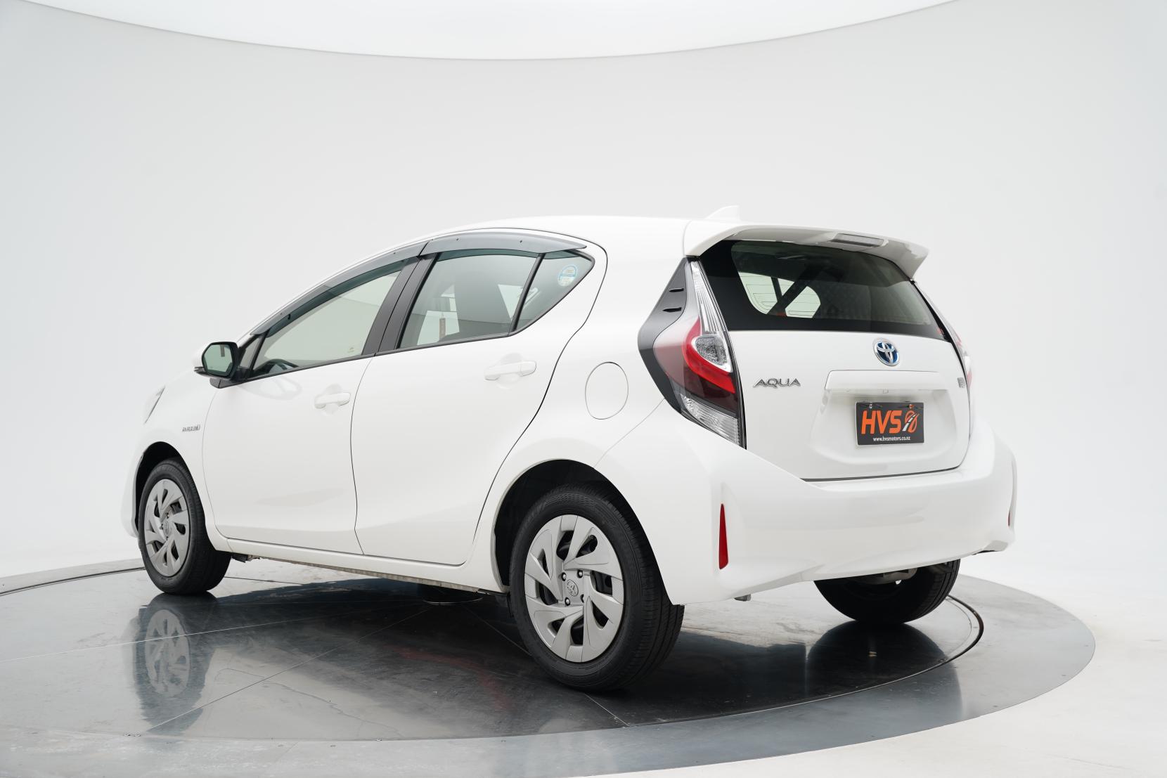 Toyota Aqua 1.5 L Hybrid TSS