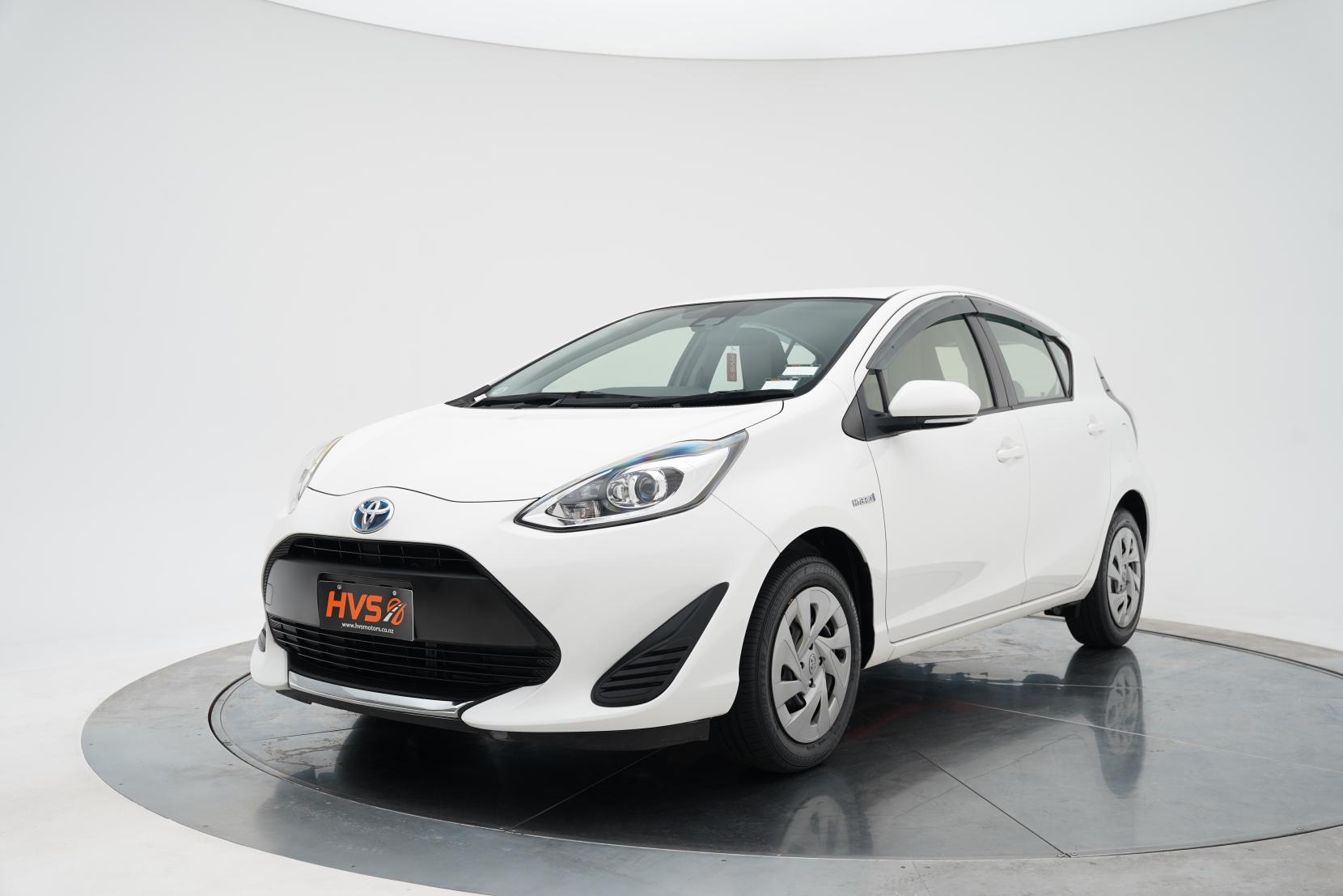 Toyota Aqua 1.5 L Hybrid TSS