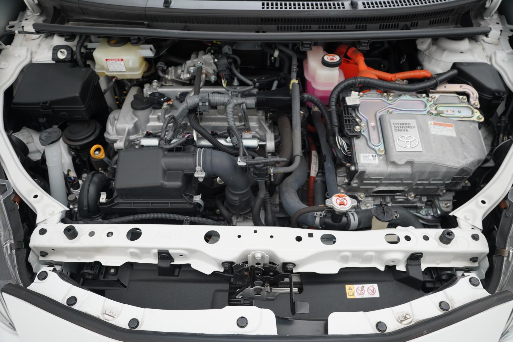 Toyota Aqua 1.5 L Hybrid TSS