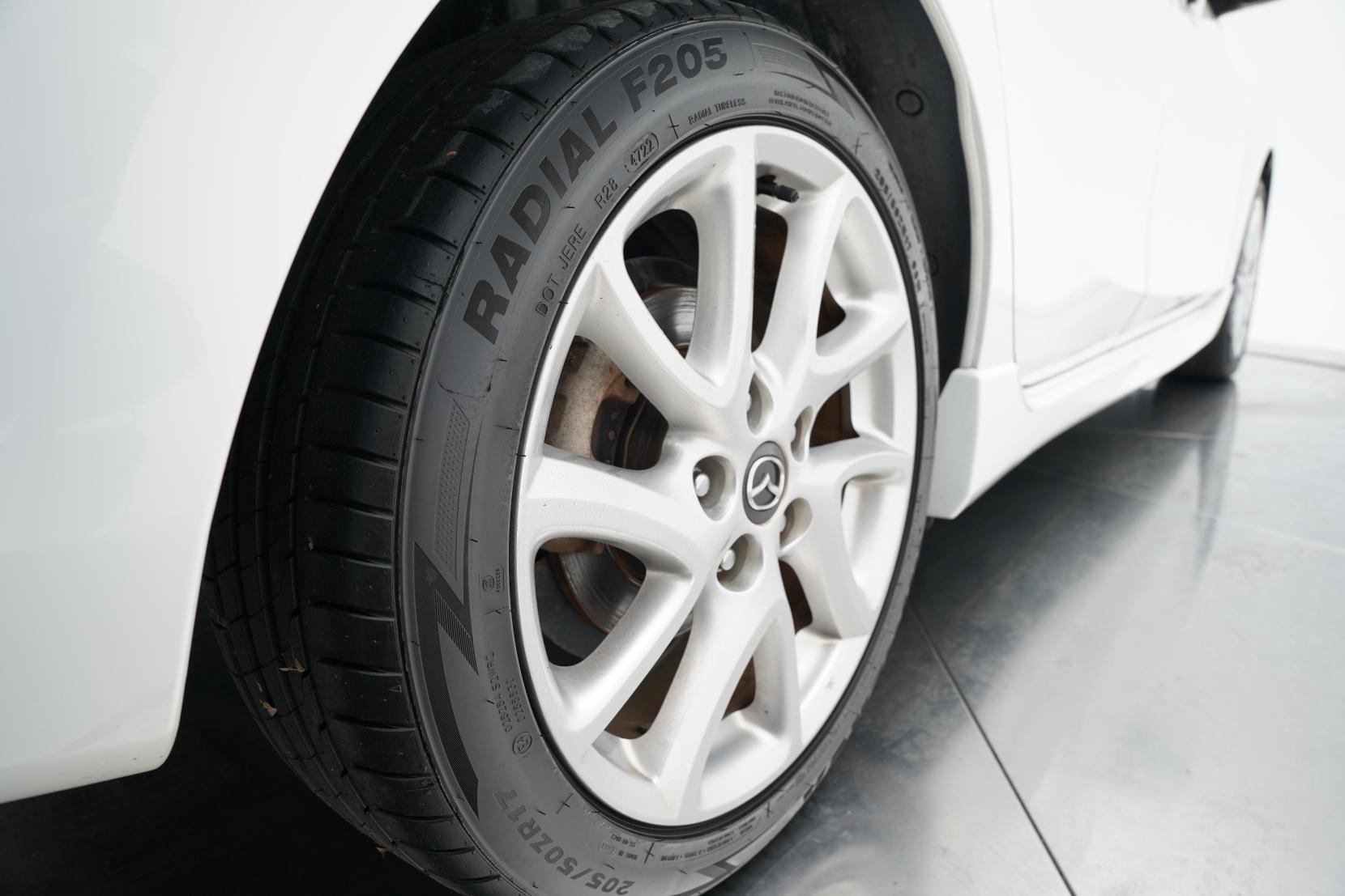 Mazda Axela 2.0 SPORTS 20S- SKYACTIVE