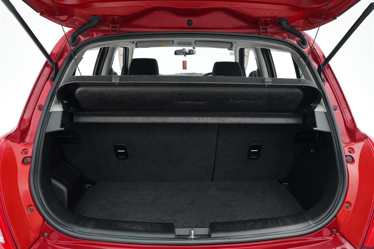 Suzuki Swift 1.1L Hail Special
