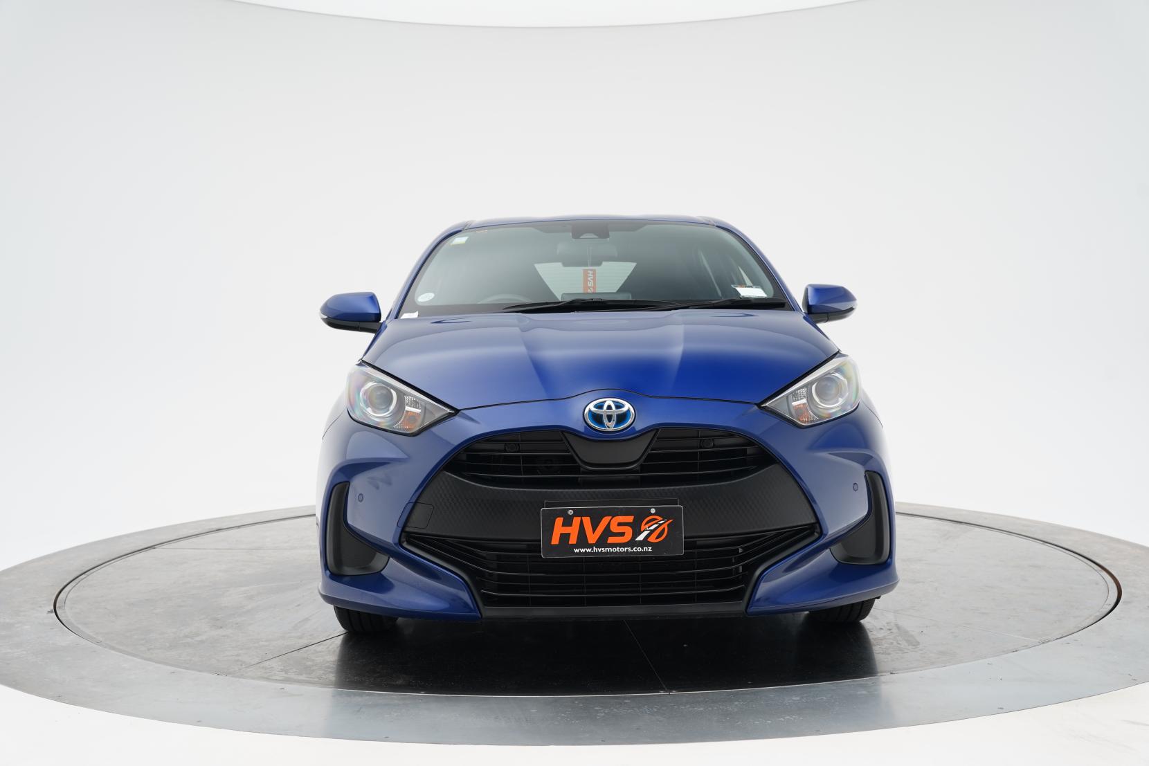 Toyota Yaris Hybrid X