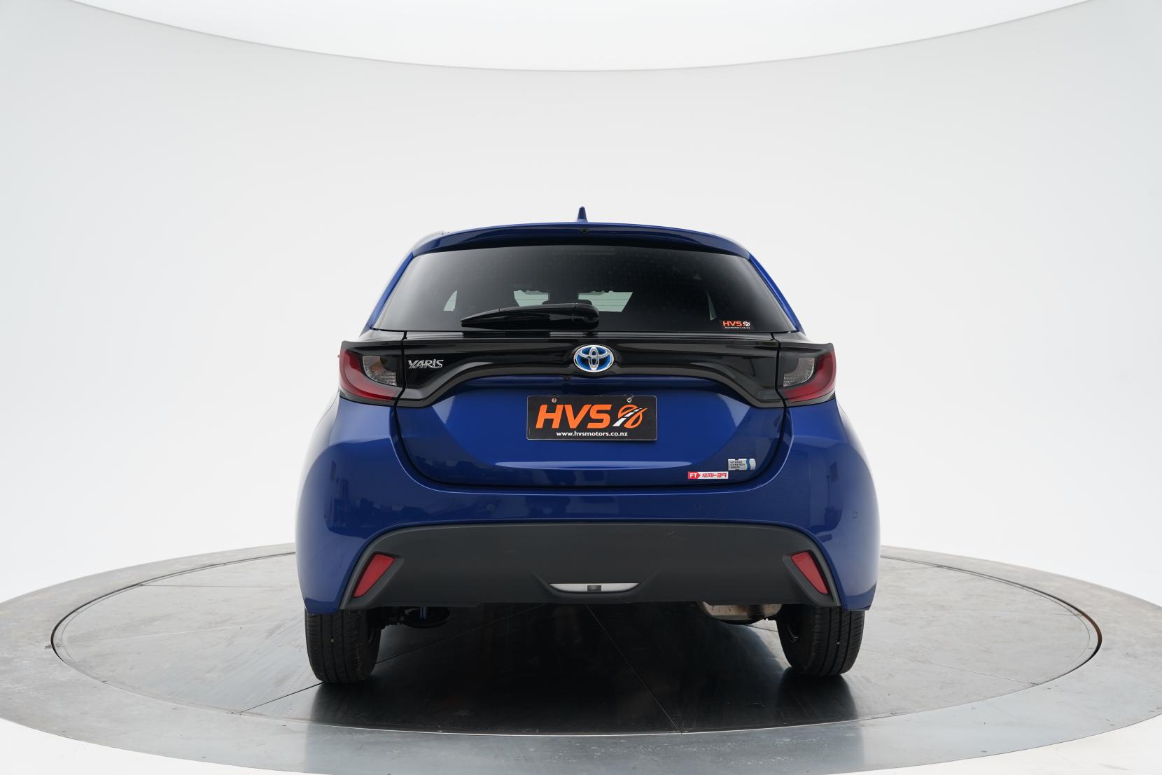 Toyota Yaris Hybrid X