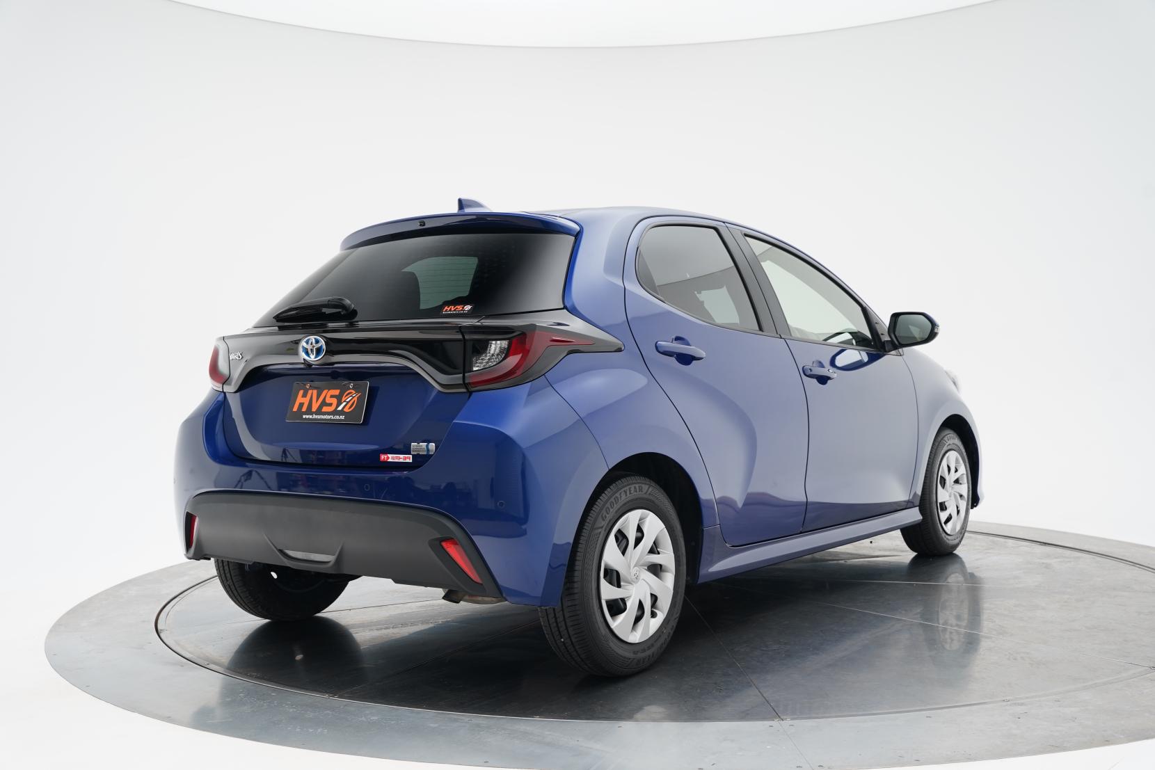 Toyota Yaris Hybrid X
