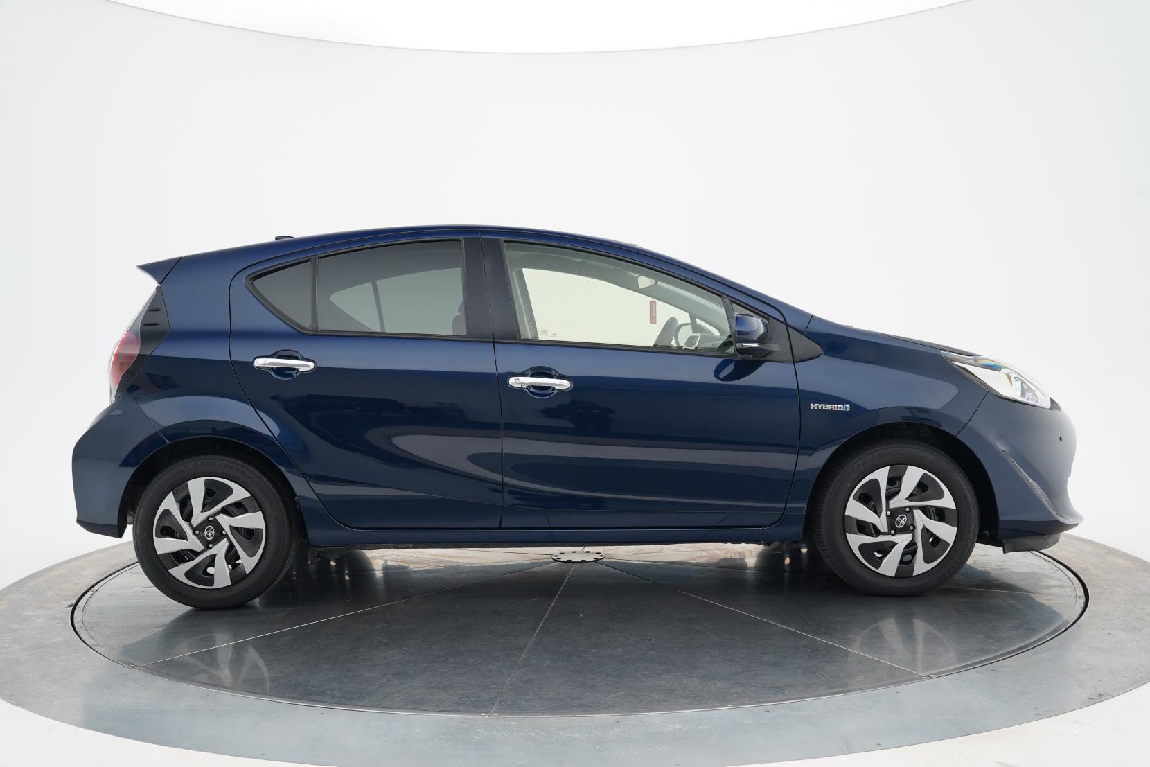 Toyota Aqua 1.5 S Facelift Push Start