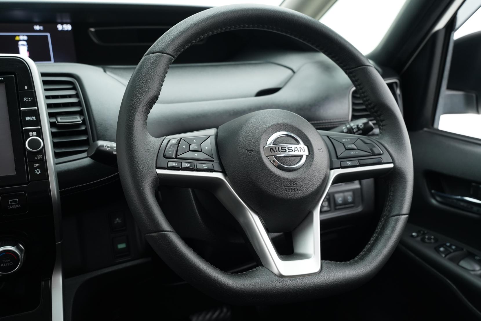 Nissan Serena (1991 – present) 2.0 Hybrid Highway Star V