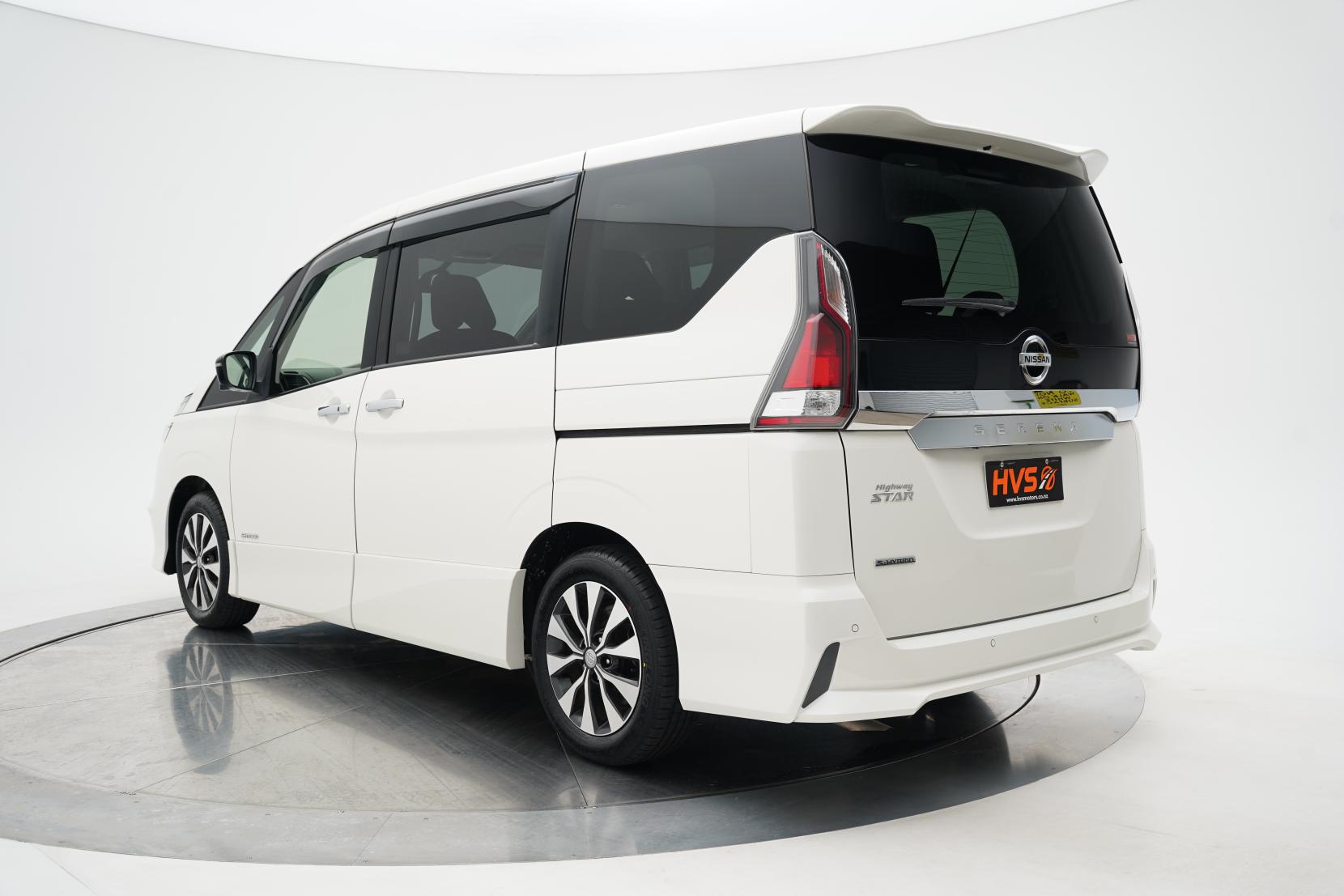 Nissan Serena (1991 – present) 2.0 Hybrid Highway Star V