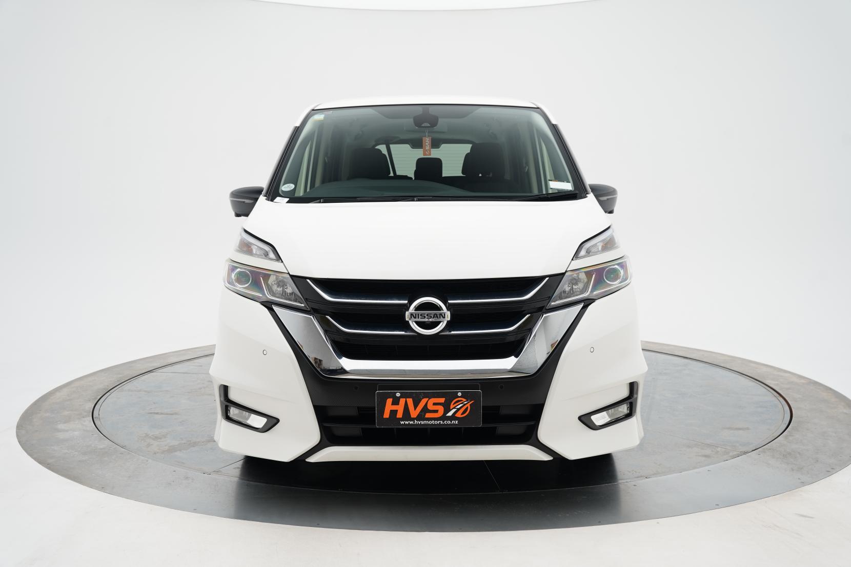 Nissan Serena (1991 – present) 2.0 Hybrid Highway Star V