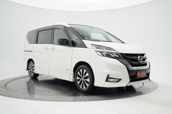 Nissan Serena (1991 &ndash; present) 2.0 Hybrid Highway Star V