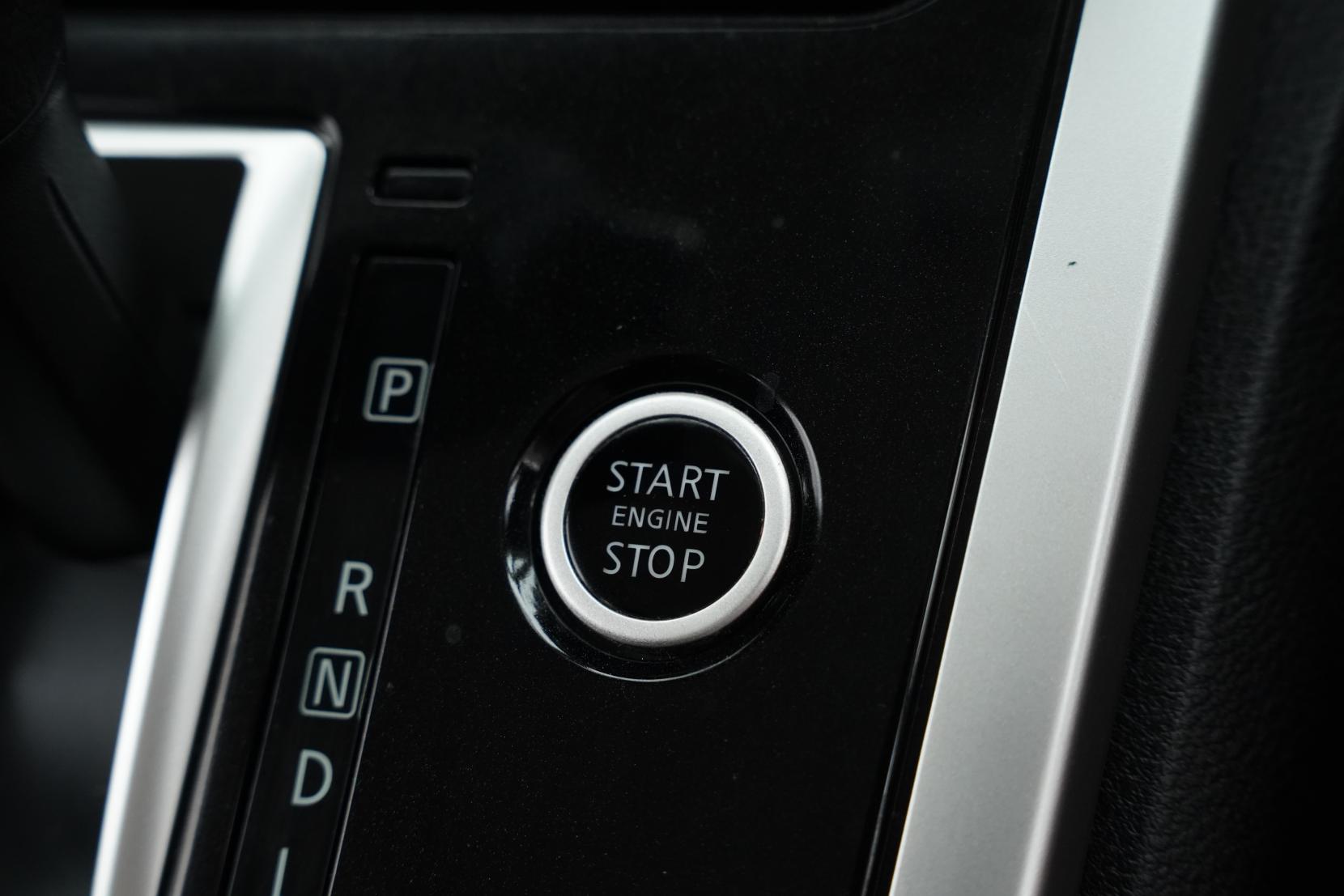 Nissan Serena (1991 – present) 2.0 Hybrid Highway Star V