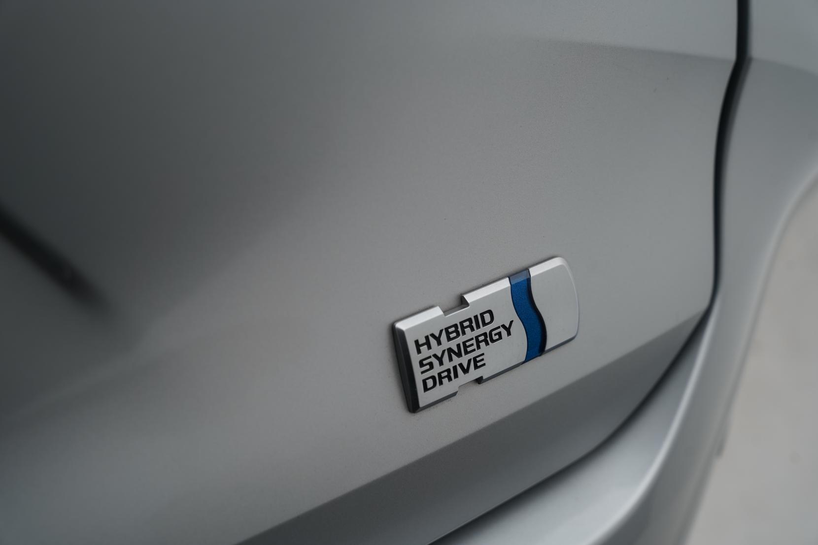Toyota Corolla 1.8 Touring Wagon Hybrid G-X