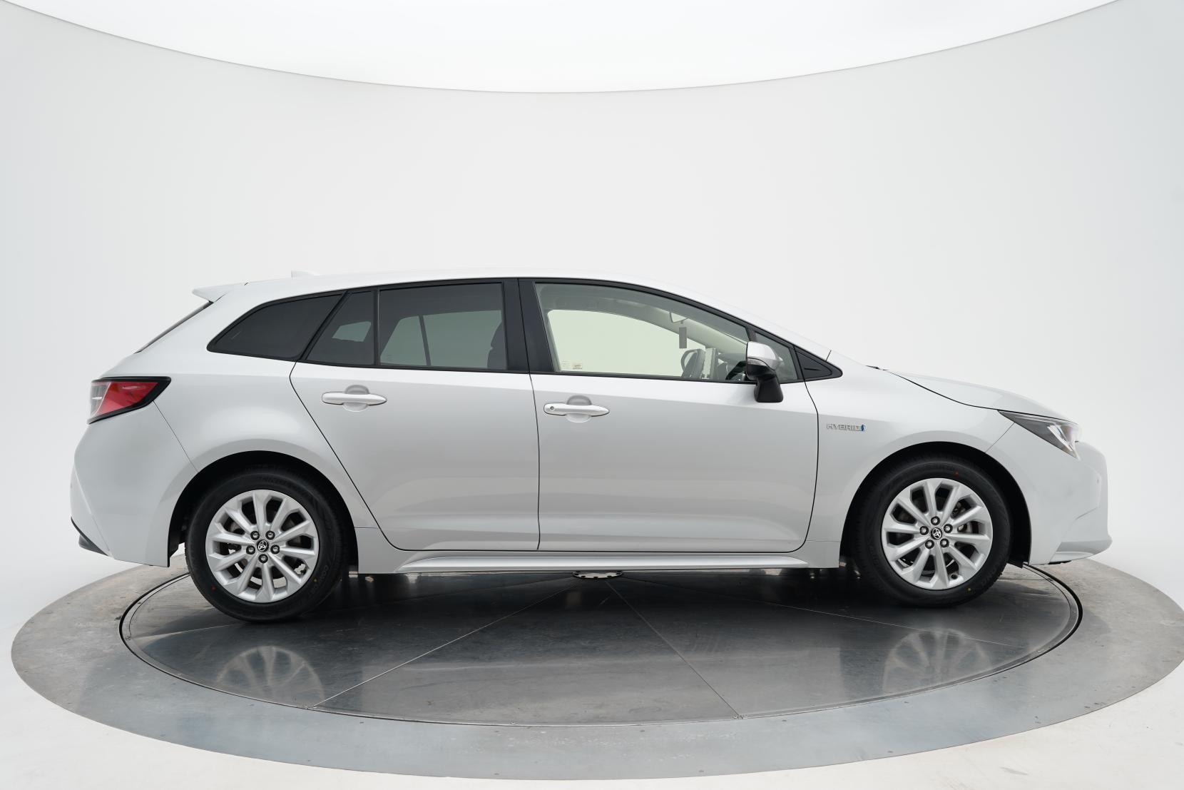 Toyota Corolla 1.8 Touring Wagon Hybrid G-X