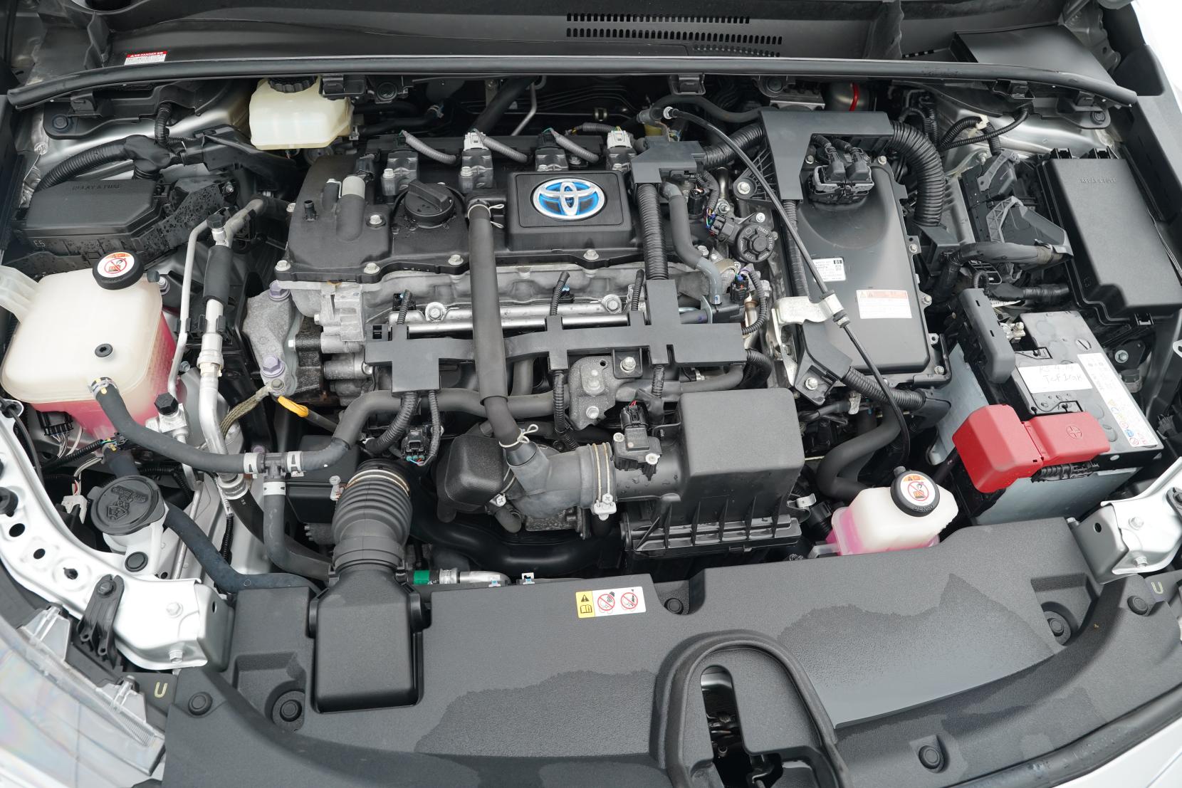 Toyota Corolla 1.8 Touring Wagon Hybrid G-X