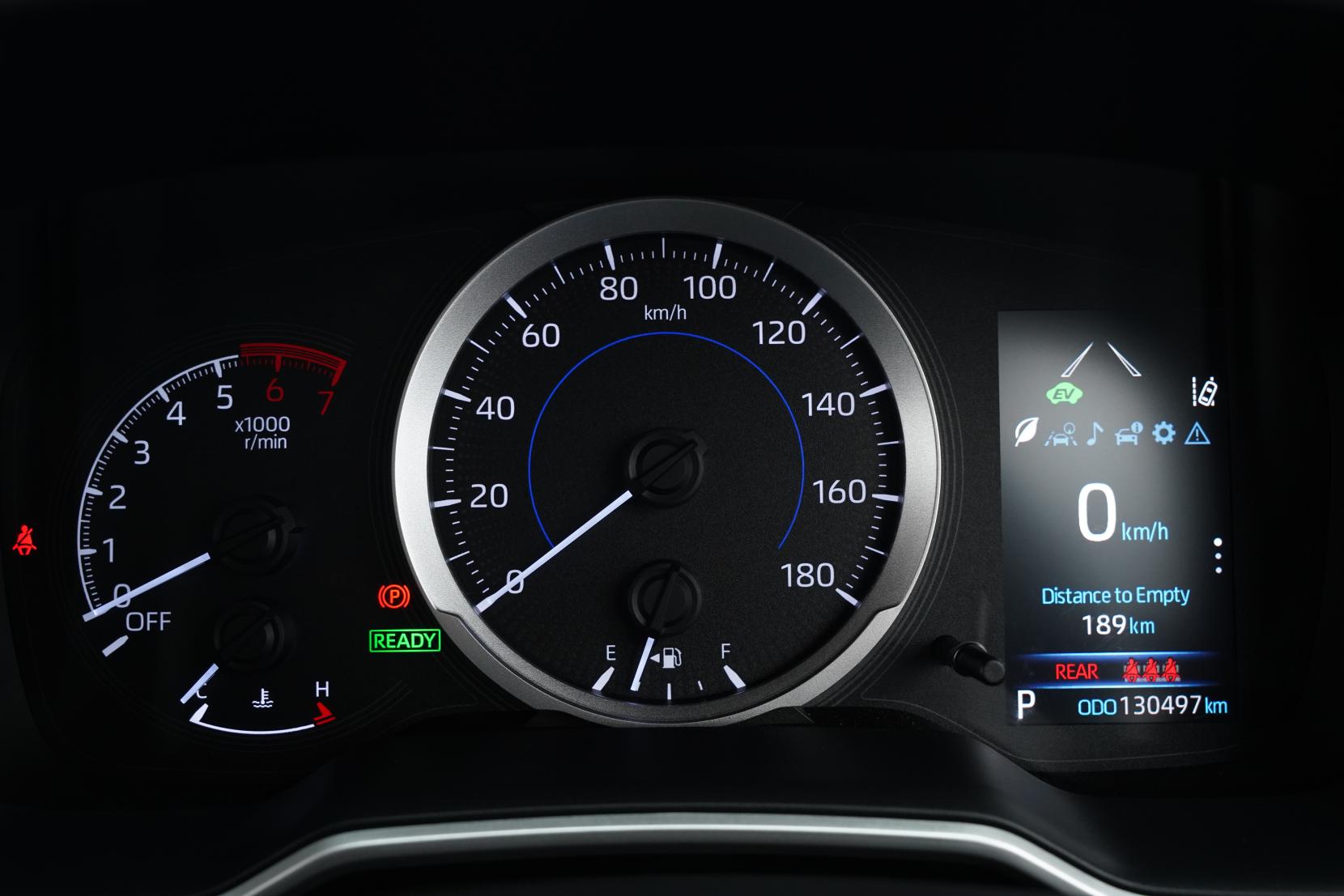Toyota Corolla Touring Hybrid S 4wd