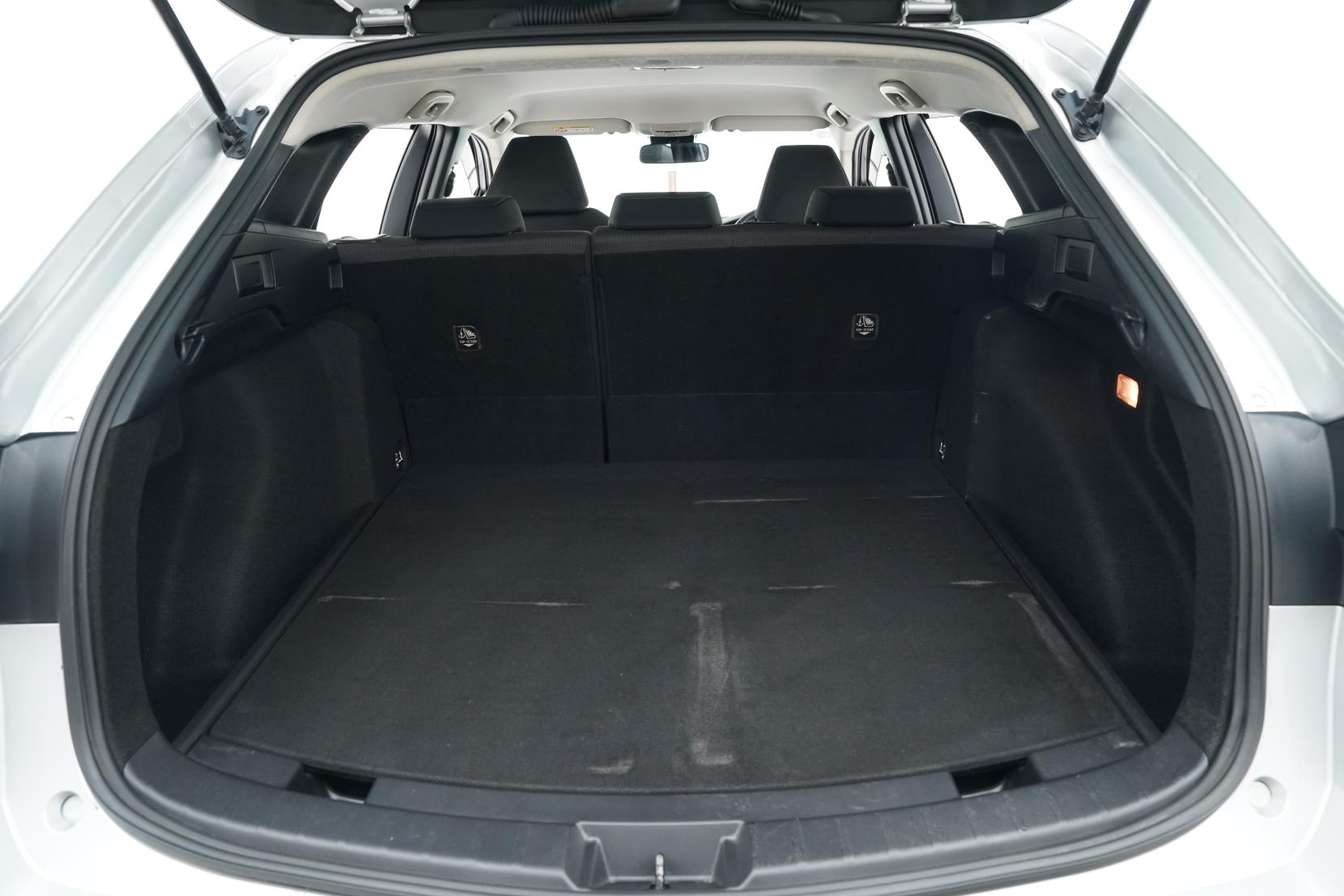 Toyota Corolla Touring Hybrid S 4wd