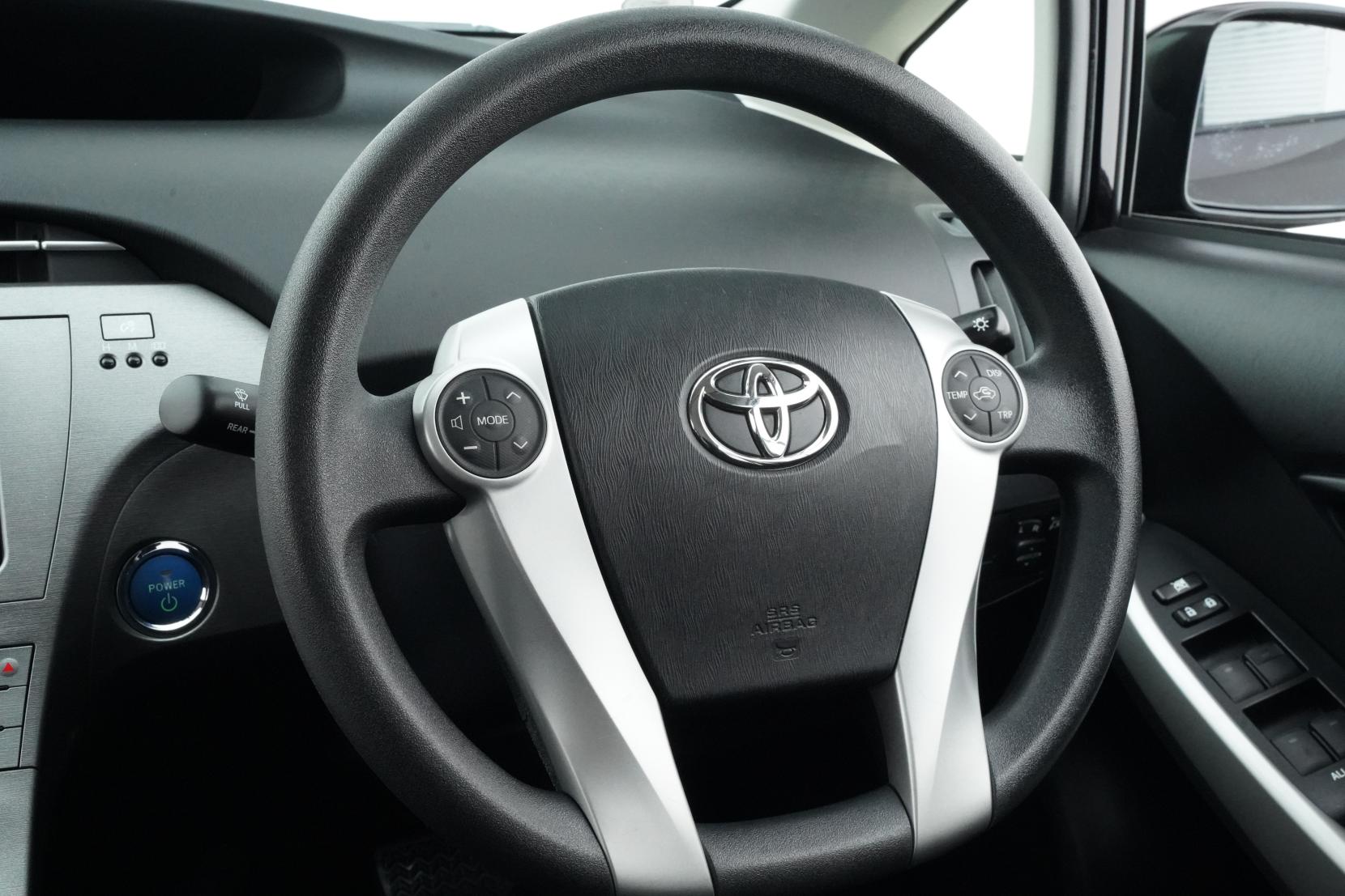 Toyota Prius 1.8 S