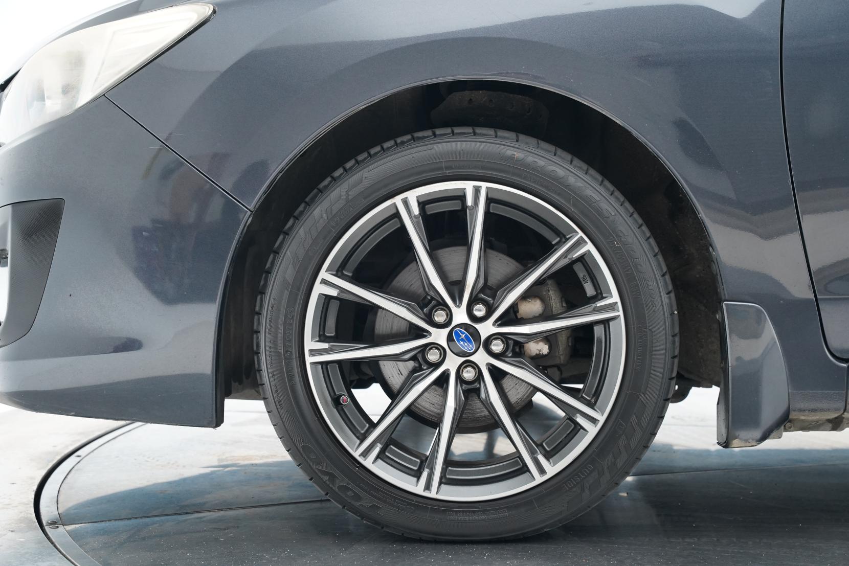 Subaru Impreza 2.0 2.0L 4WD Hatch