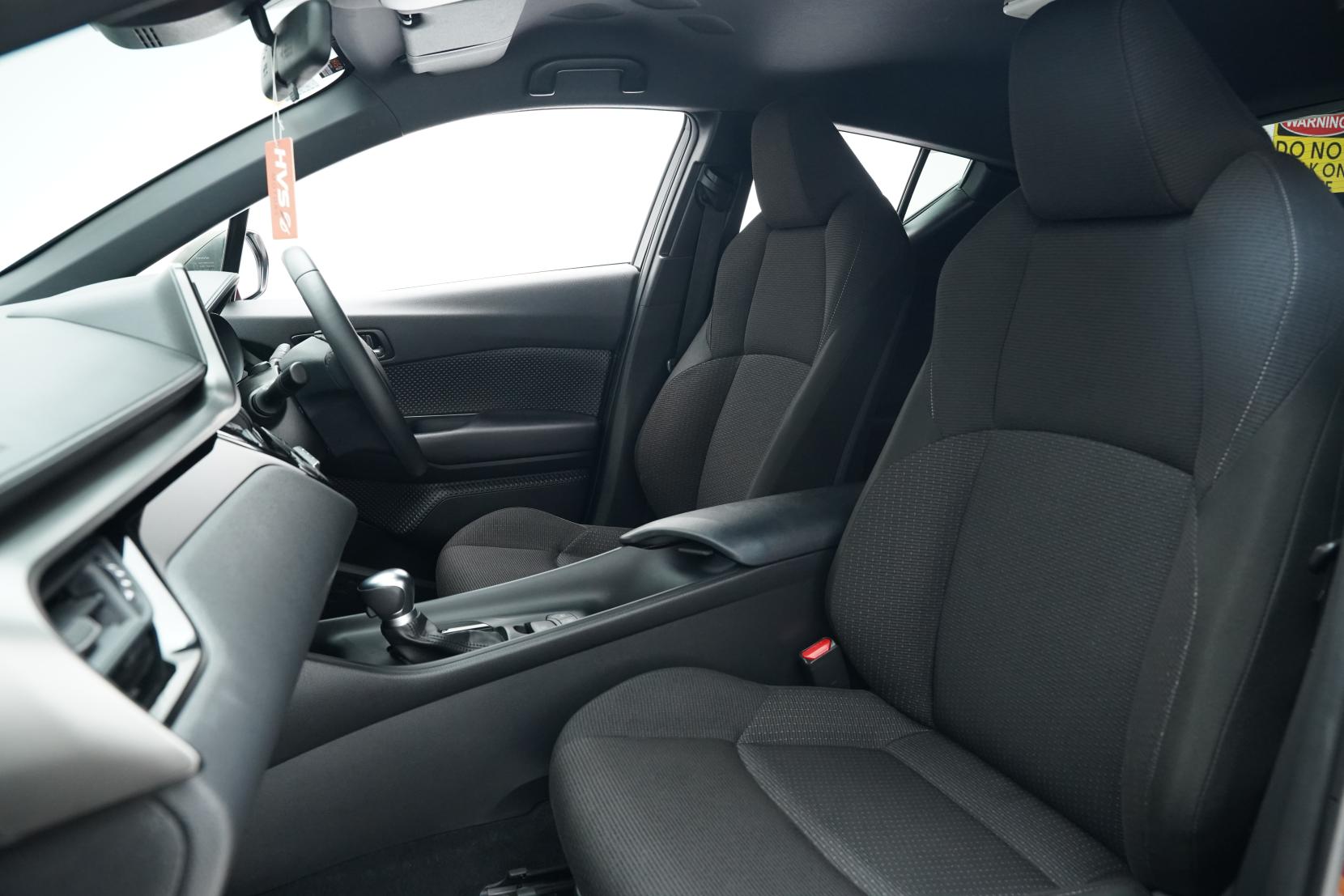 Toyota C-HR 1.8 Hybrid S