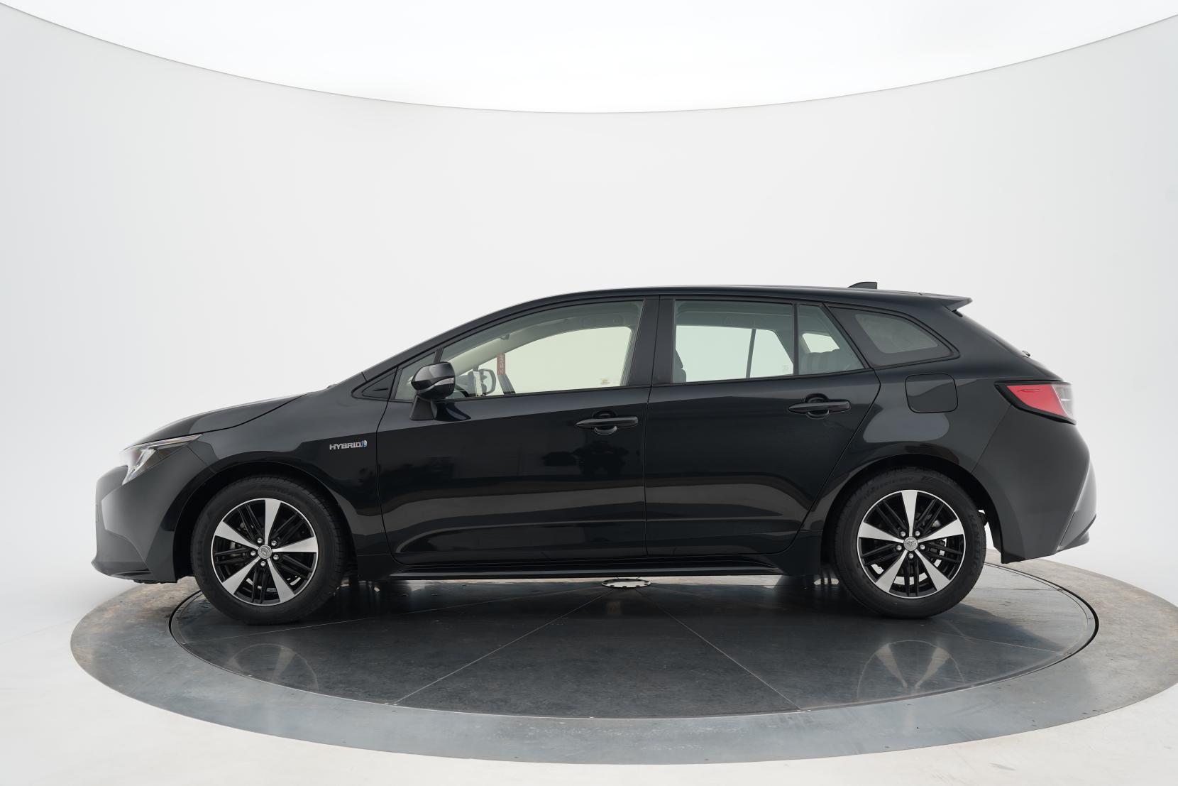 Toyota Corolla 1.8 TOURING HYBRID G-X