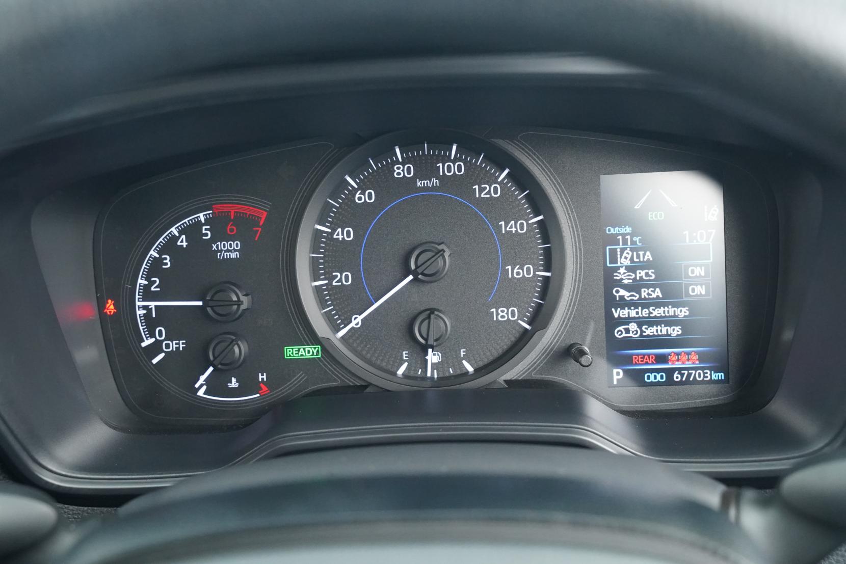 Toyota Corolla 1.8 TOURING HYBRID G-X