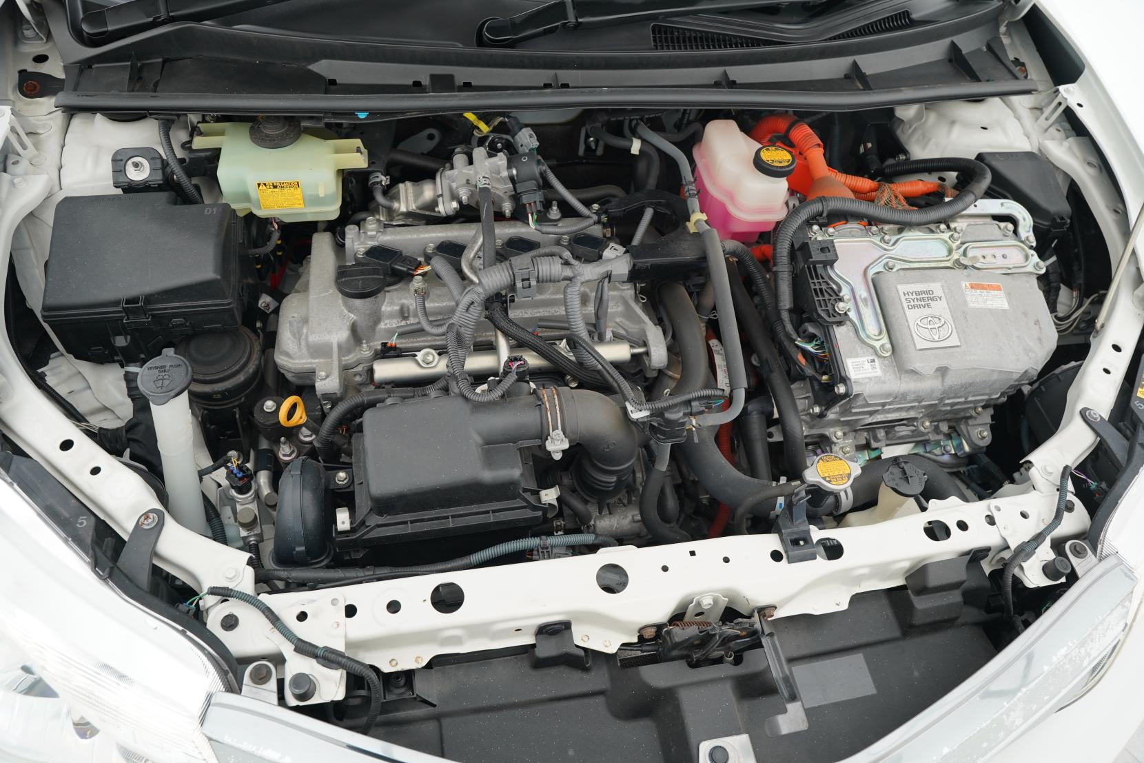 Toyota Corolla 1.5 AXIO HYBRID G