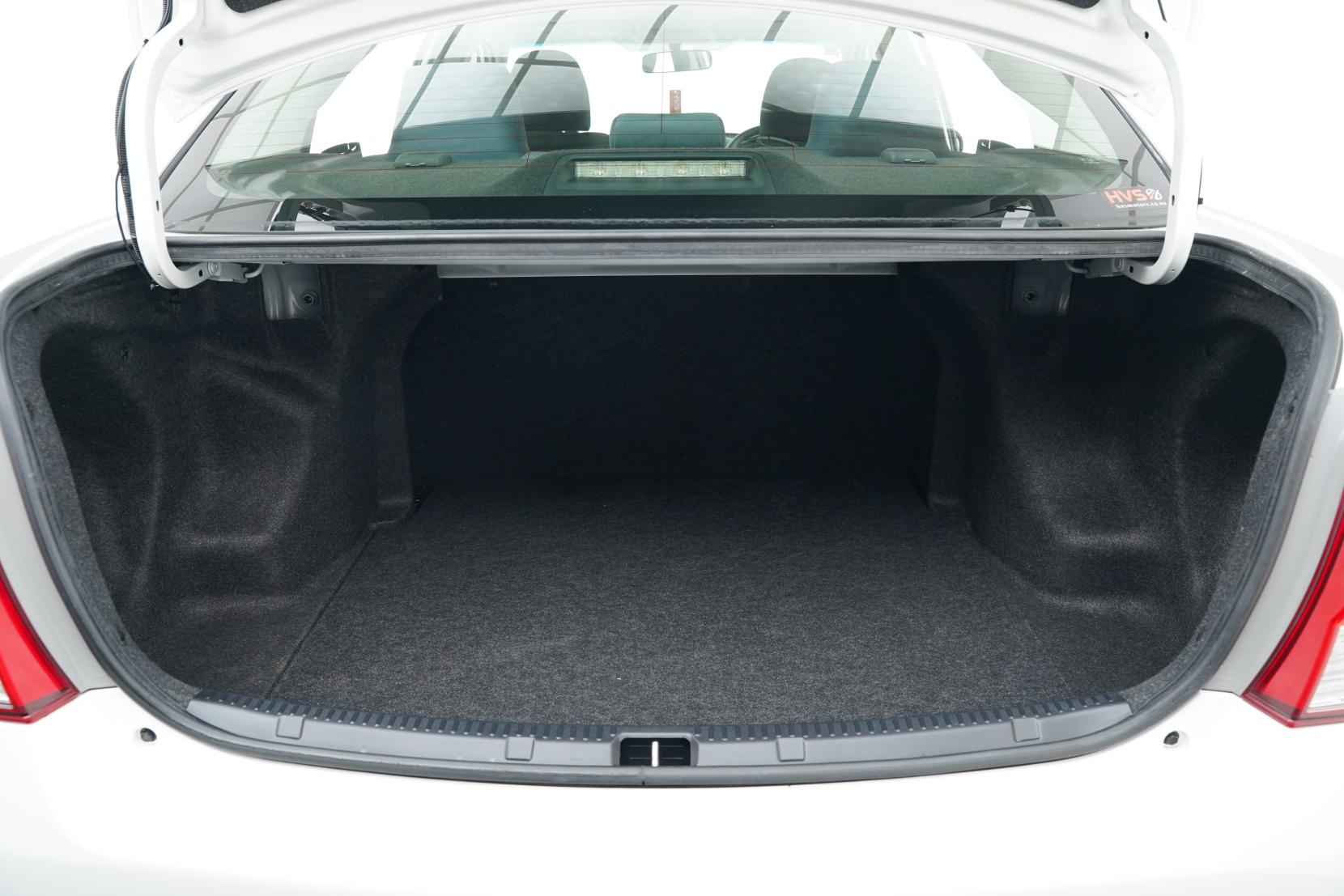 Toyota Corolla 1.5 AXIO HYBRID G