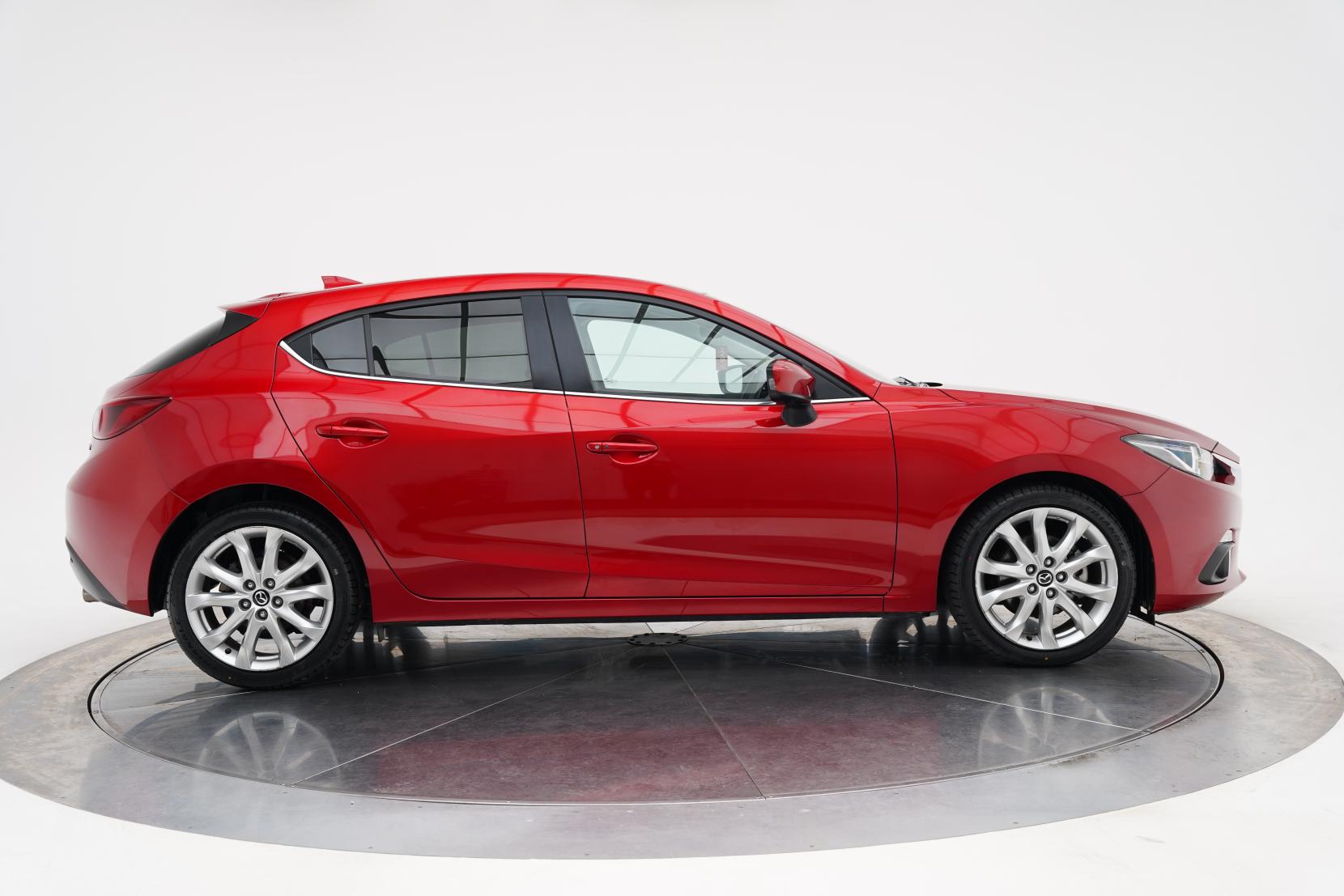 Mazda Axela 2.0 SPORT 20S