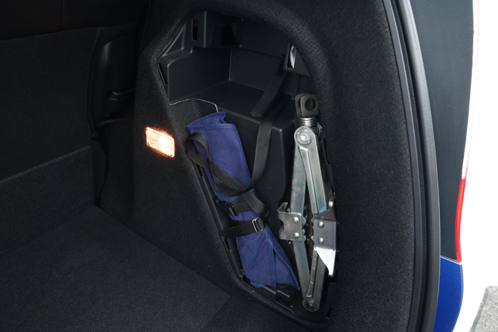 Honda Fit 1.5 ARIA HYBRID L PKG