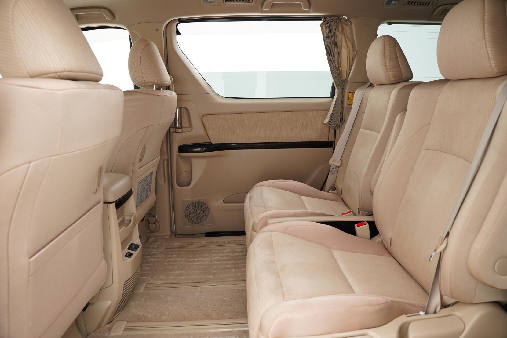 Toyota Alphard 2.4 HYBRID G 4WD