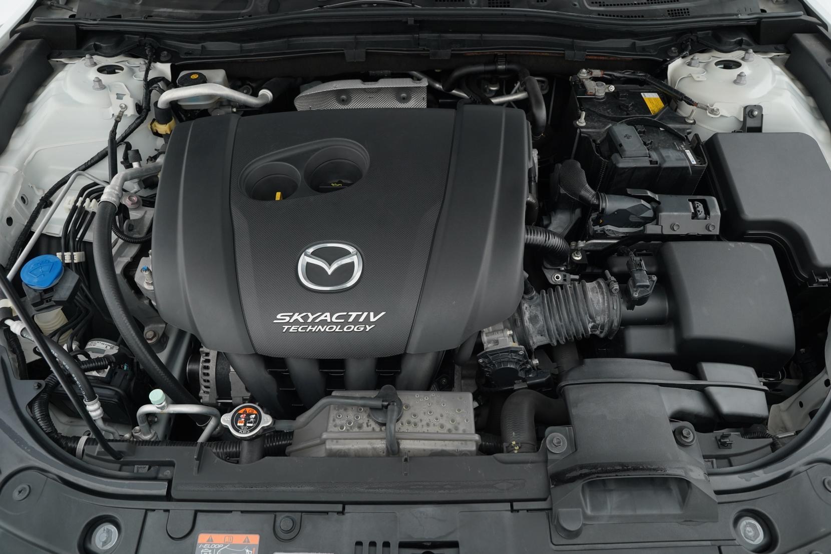 Mazda Axela SPORT 20S