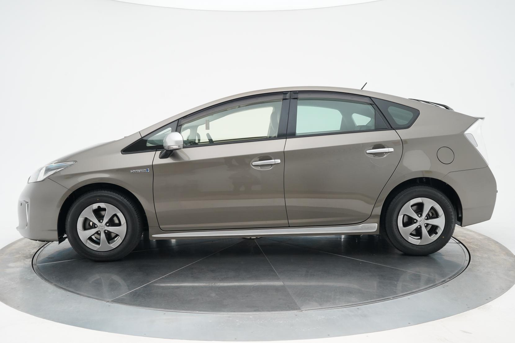 Toyota Prius 1.8 Hybrid S My COORDE