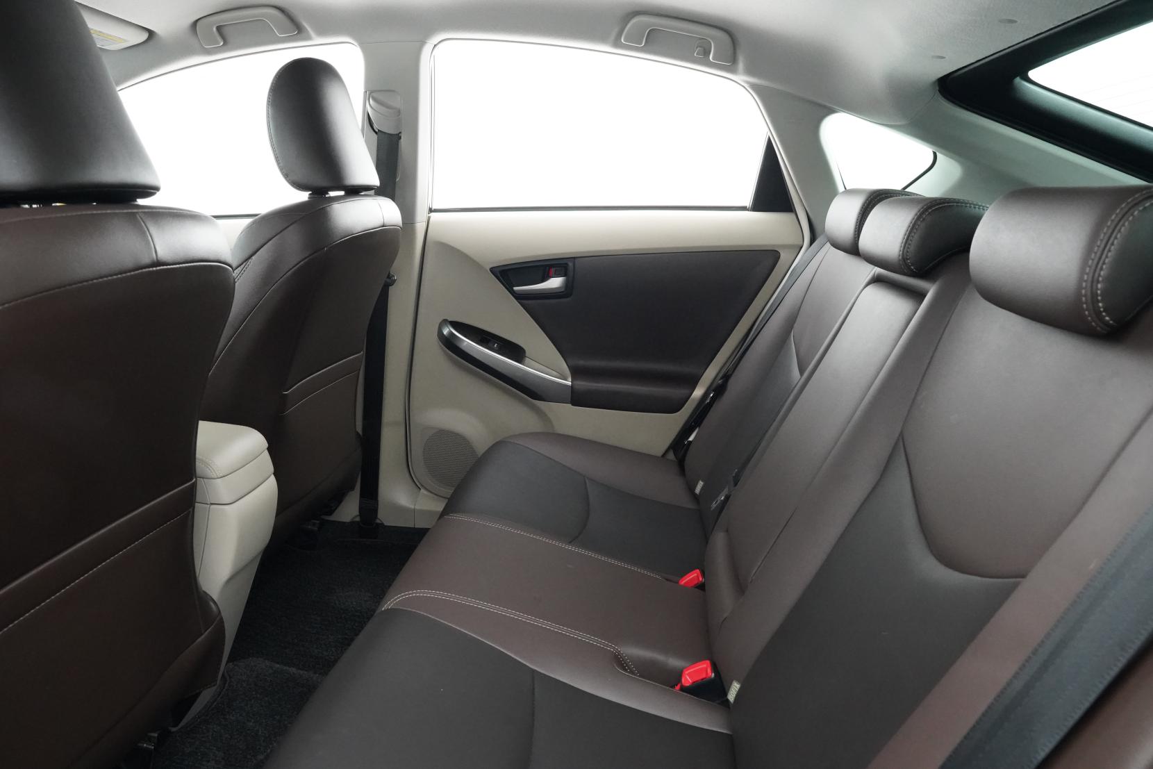 Toyota Prius 1.8 Hybrid S My COORDE