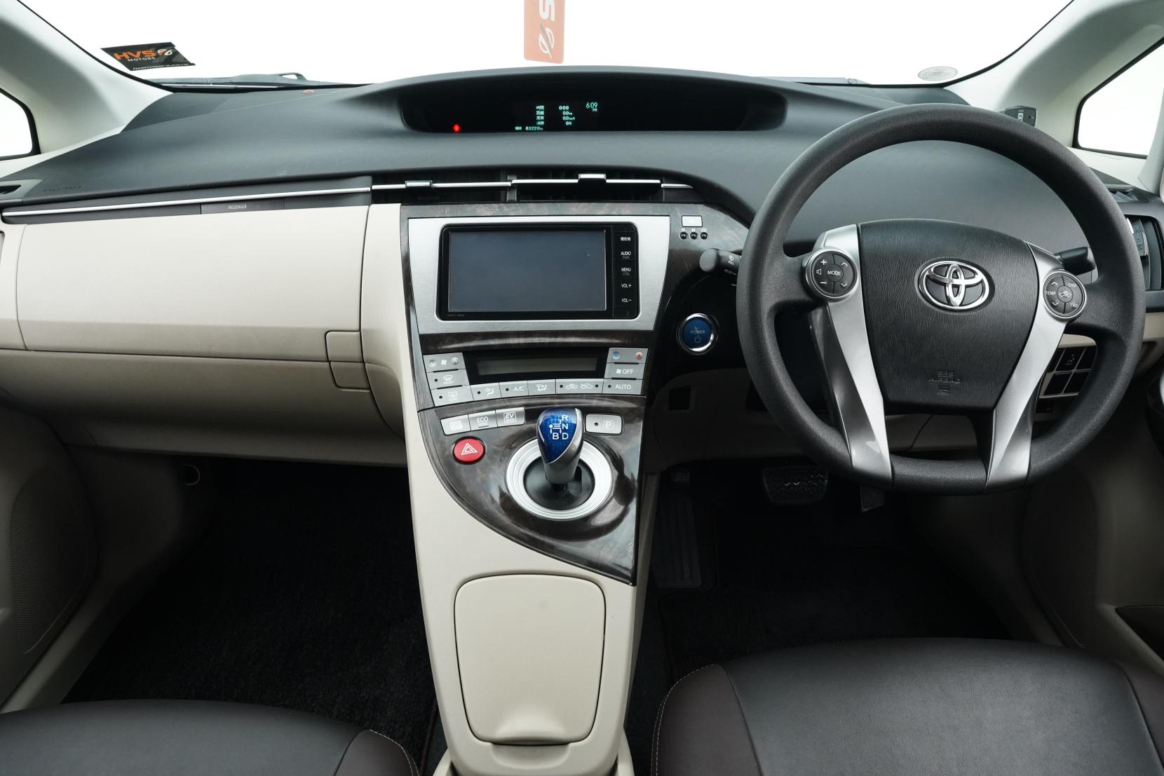 Toyota Prius 1.8 Hybrid S My COORDE