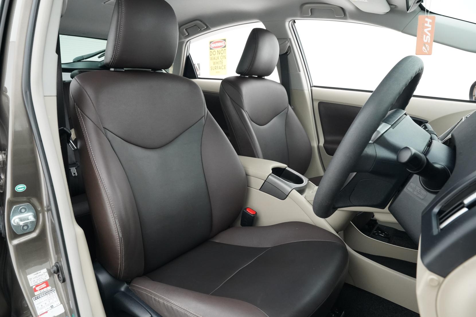 Toyota Prius 1.8 Hybrid S My COORDE