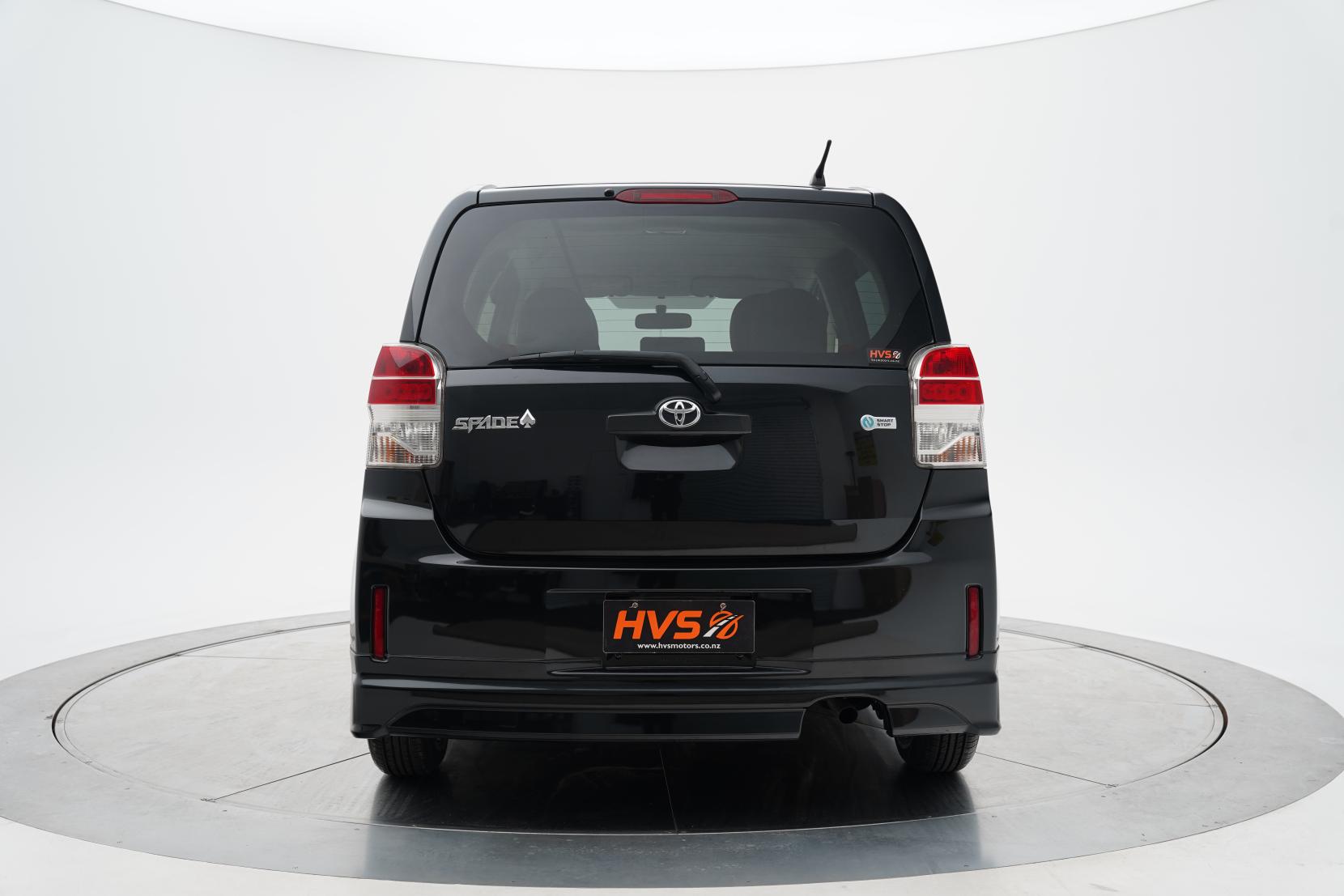 Toyota Spade 1.3 X