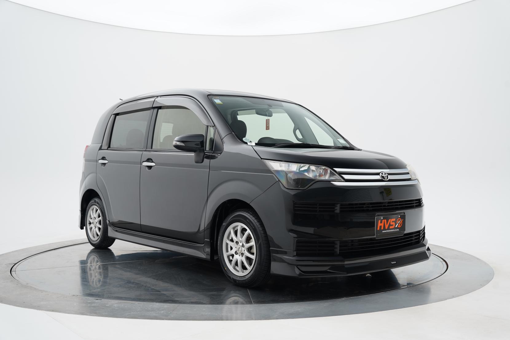 Toyota Spade 1.3 X