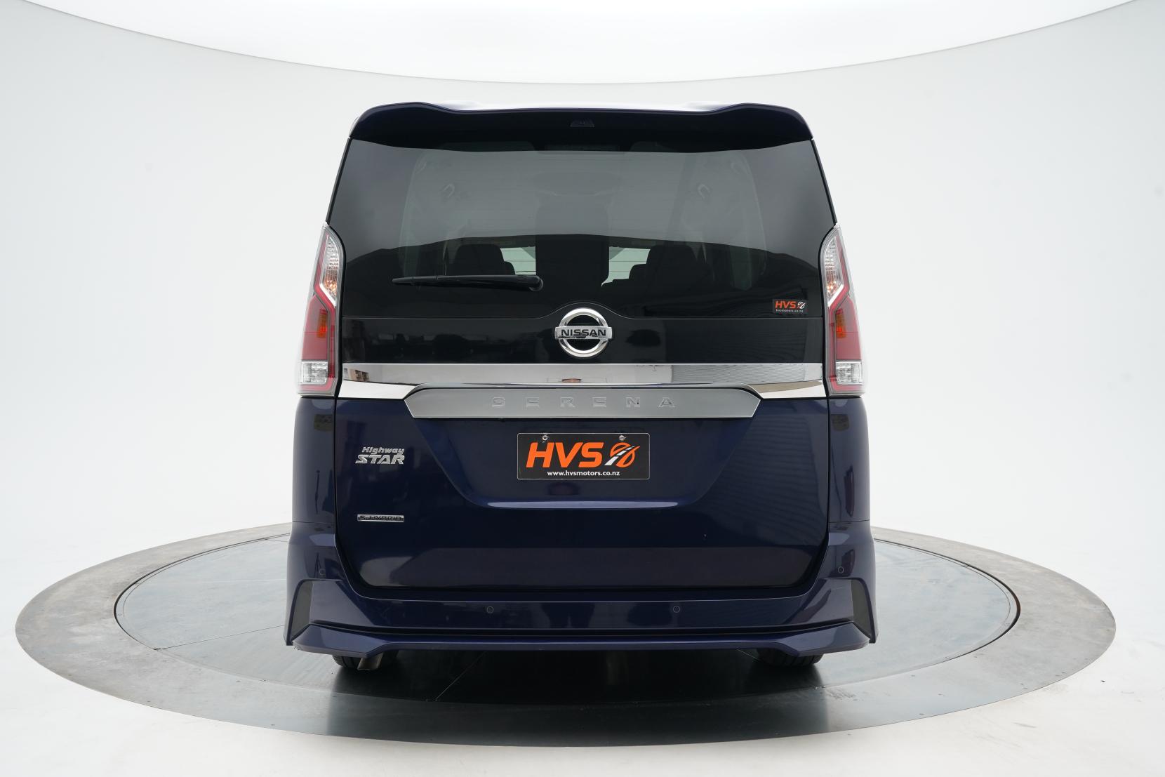 Nissan Serena (1991 – present) 2.0 Hybrid Highway Star V