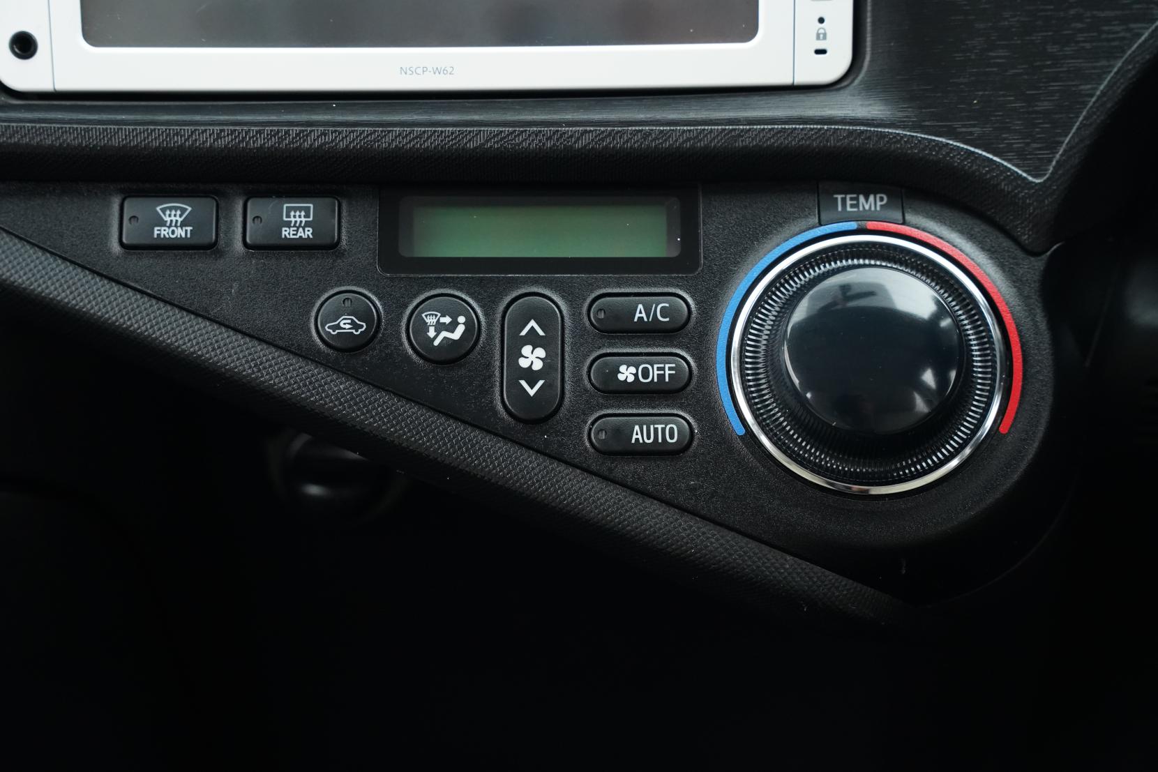 Toyota Aqua 1.5 S Push Start