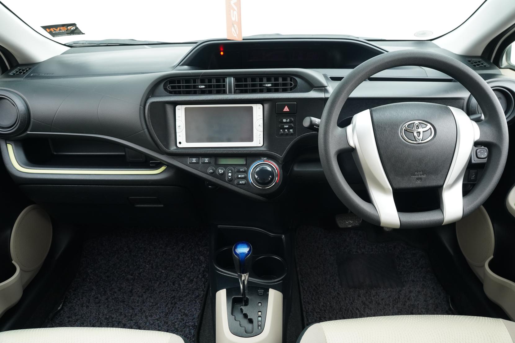 Toyota Aqua 1.5 S Push Start