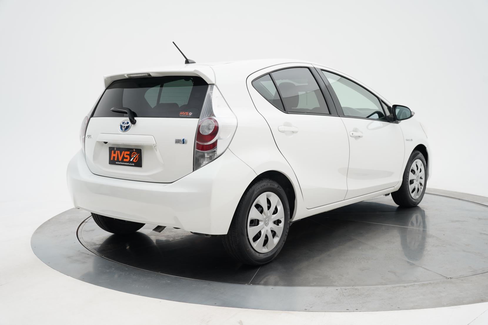 Toyota Aqua 1.5 S Push Start