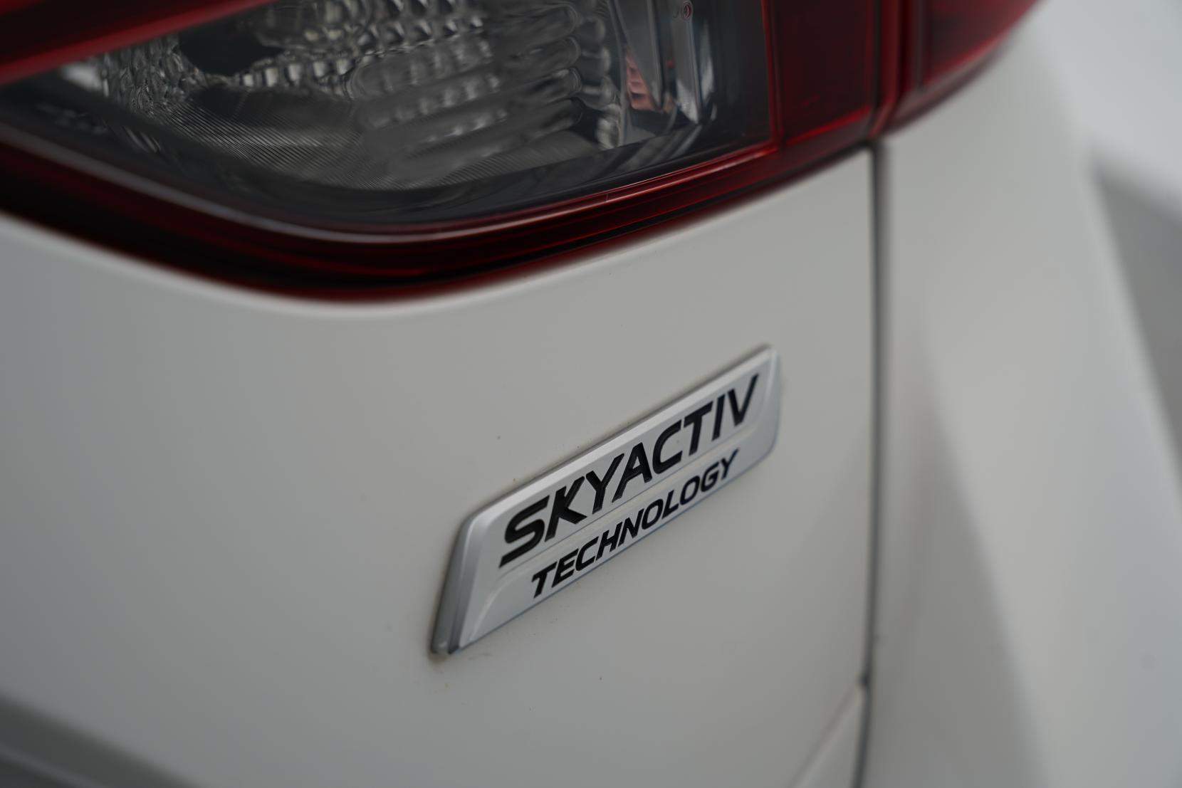 Mazda Axela SPORT 20S
