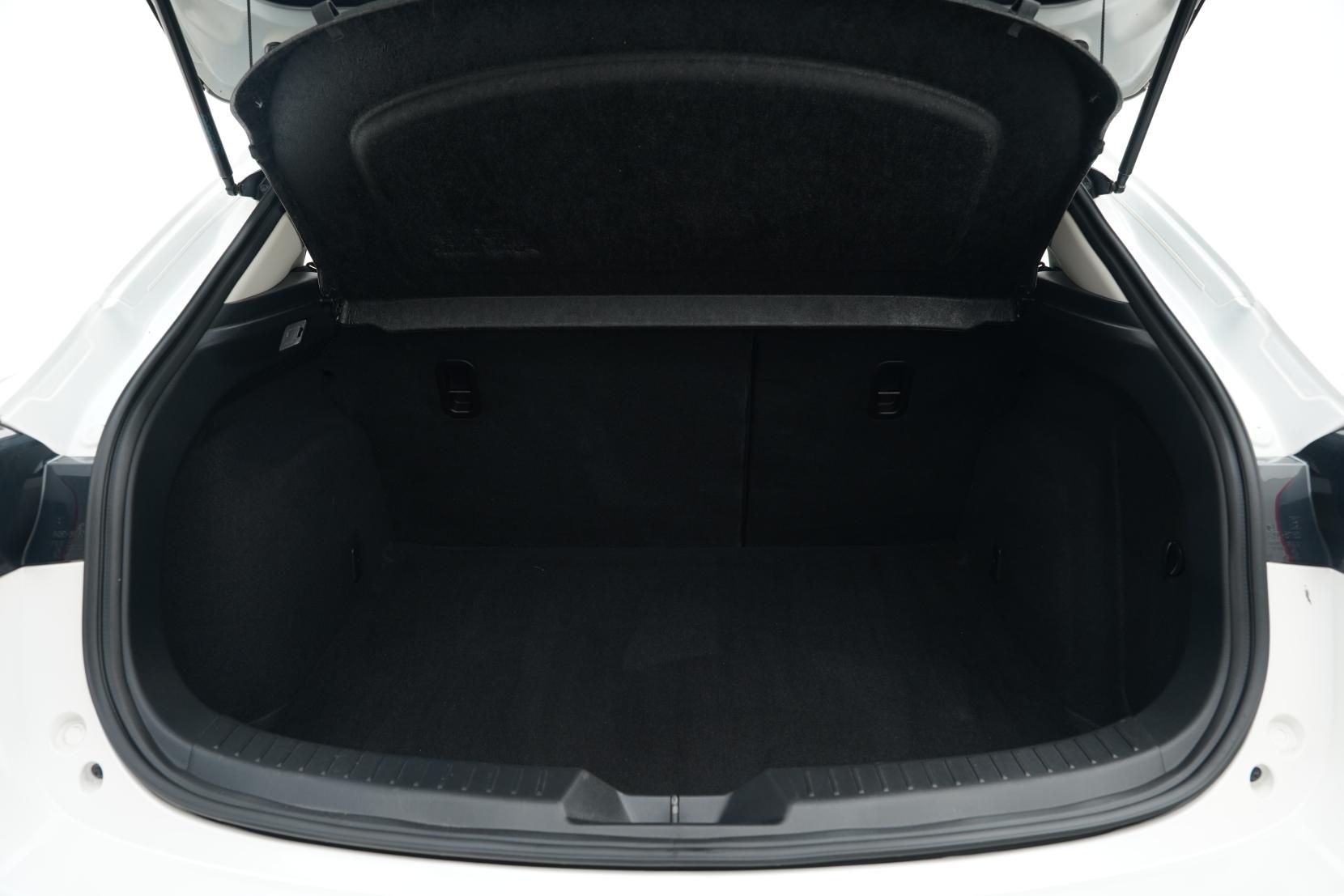 Mazda Axela SPORT 20S