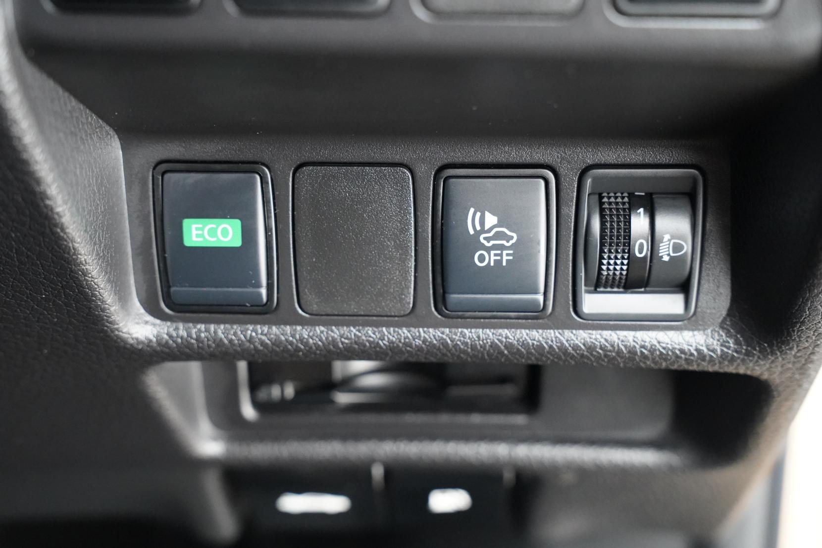 Nissan X-TRAIL 2.0 20XI HYBRID