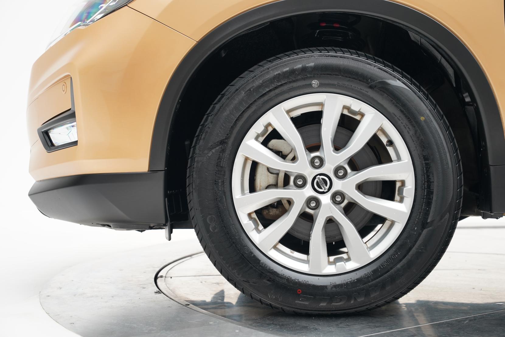 Nissan X-TRAIL 2.0 20XI HYBRID