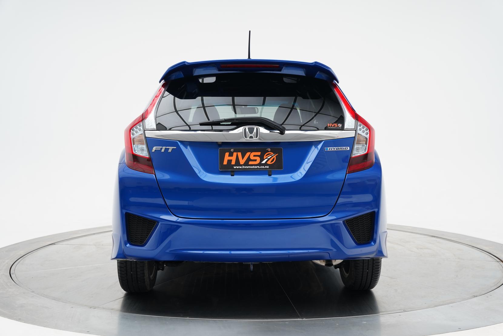 Honda Fit 1.5 HYBRID S PACKAGE