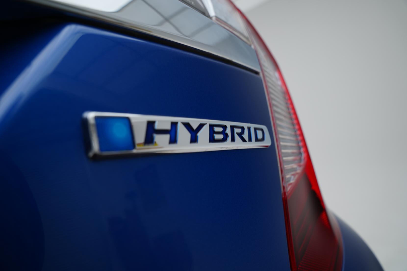 Honda Fit 1.5 HYBRID S PACKAGE