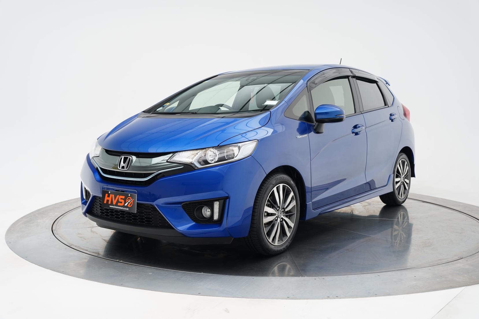 Honda Fit 1.5 HYBRID S PACKAGE