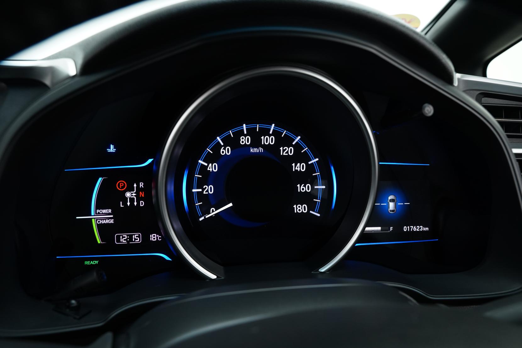 Honda Fit 1.5 HYBRID S PACKAGE