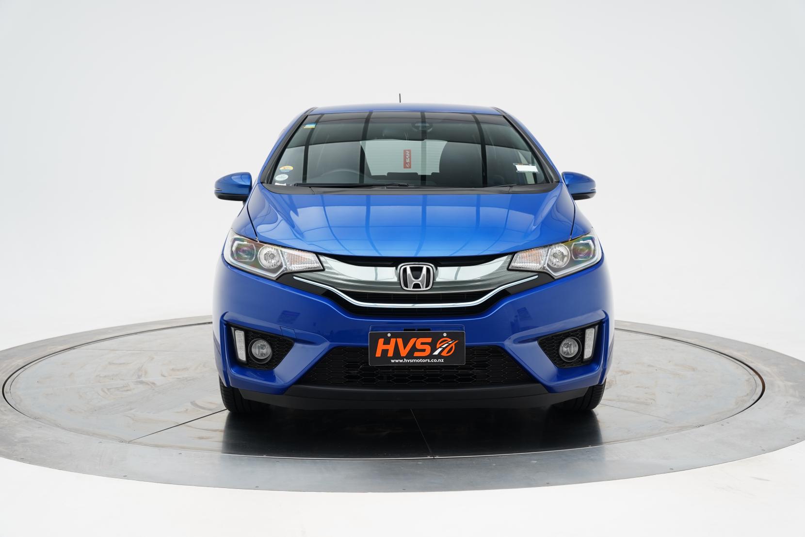 Honda Fit 1.5 HYBRID S PACKAGE